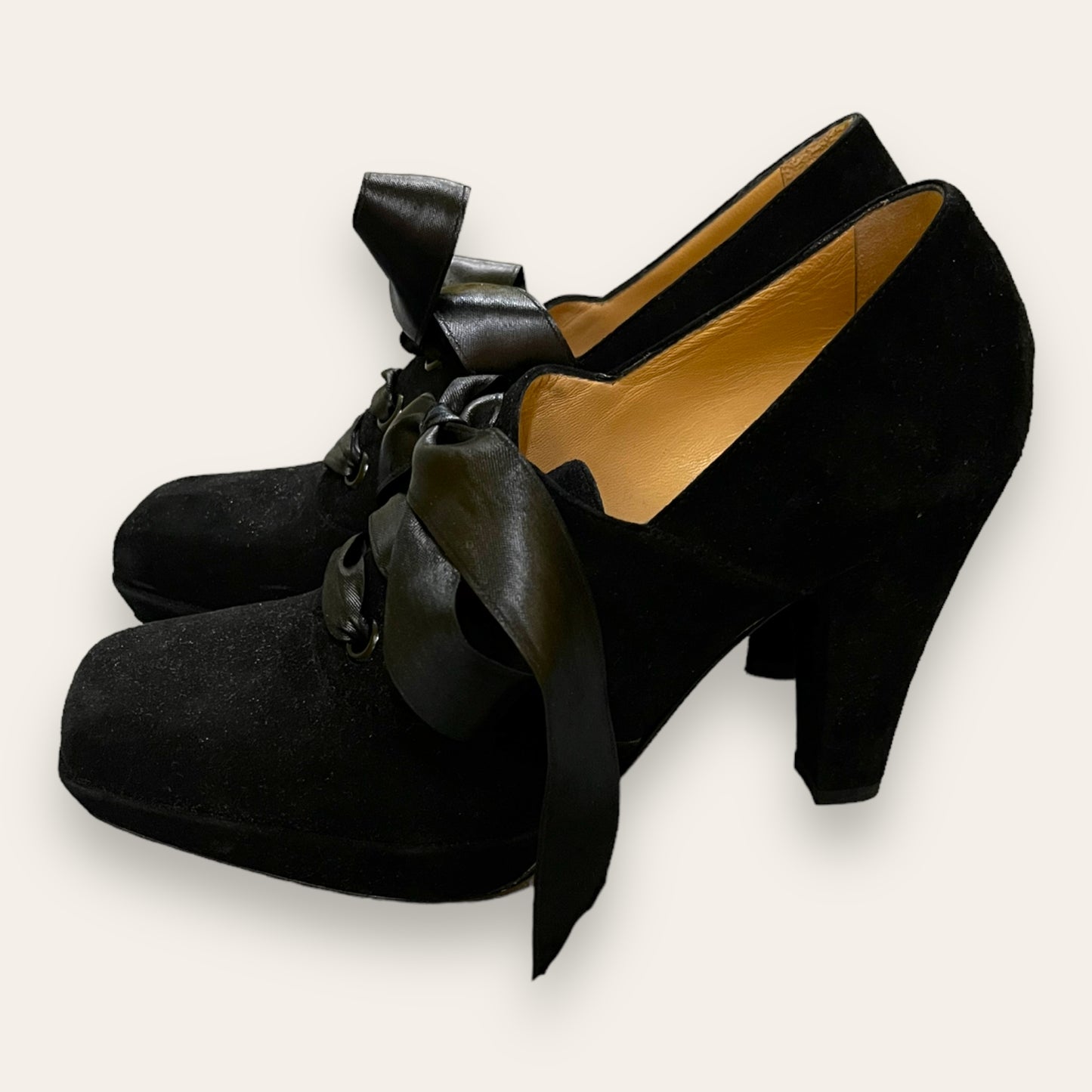 Hobbs Suede Heels